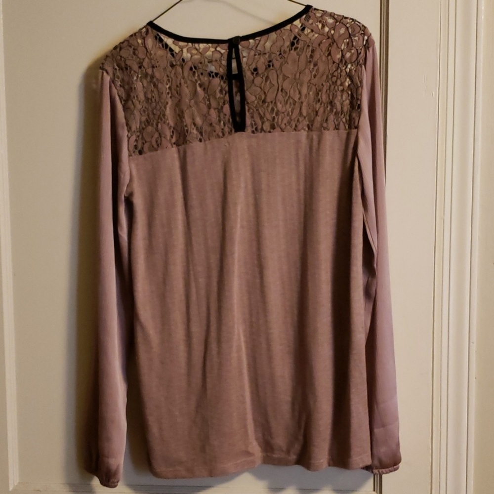 Shirt - Picture 2 of 2